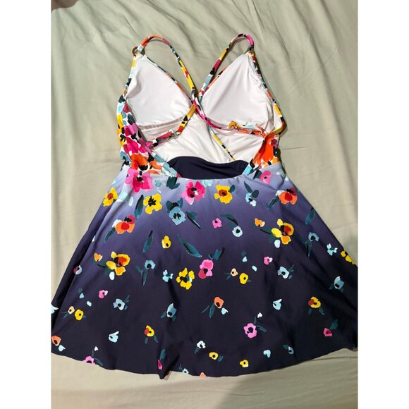 Anne Cole Women's Gradient Floral Swim Dress With Skirted Bottom - Picture 2 of 3